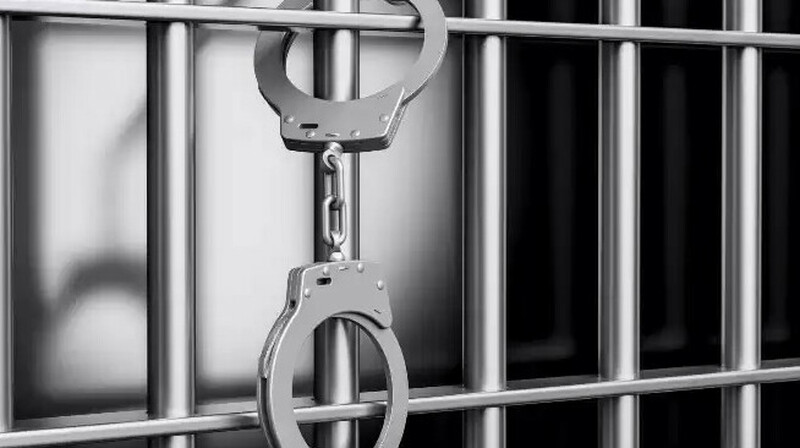 Педофил өмір бойына бас бостандығынан айырылды