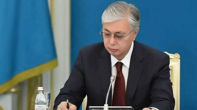 Президент бірнеше заңға қол қойды