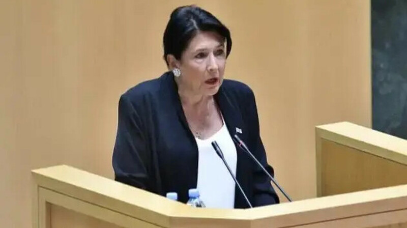 Грузия басшысы шетелдік агенттер туралы заңға вето қойды