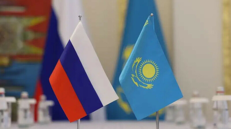 Алматыда Қазақстан мен Ресей Қорғаныс министрлері келіссөз жүргізді