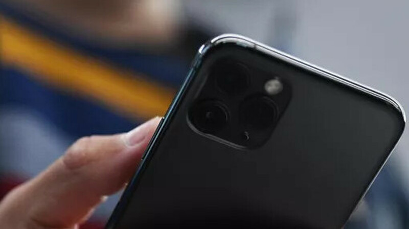 Ресей iPhone сатуға тыйым салуды ұсынып отыр