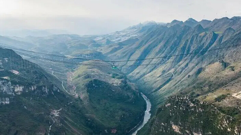 Әлемдегі ең биік көпір салынып жатыр