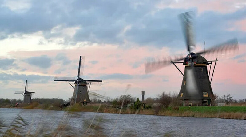 Өзбекстан мен БАӘ Үшқұдық ауданында жаңа жел электрстанциясын салады