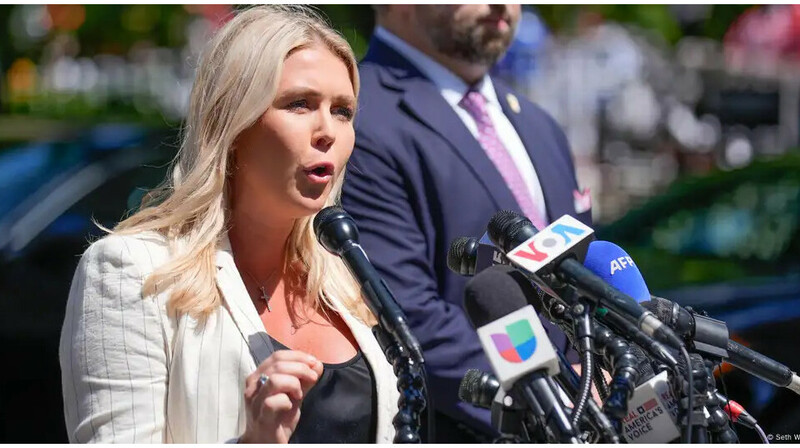 Трамп Ақ үй баспасөз хатшысы лауазымына Кэролайн Ливиттті ұсынды