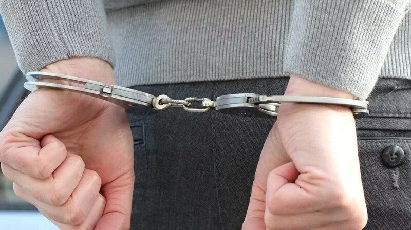 Ақтау қалалық сотының төрағасы қылмыскерді соттамағаны үшін өзі соталып кетті