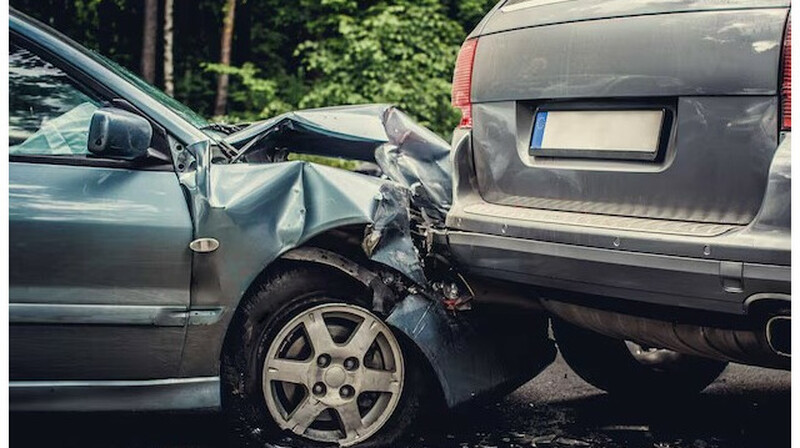 БҚО-да мектеп оқушылары әкесінің көлігін ұрлап, жол апатынан қаза болды