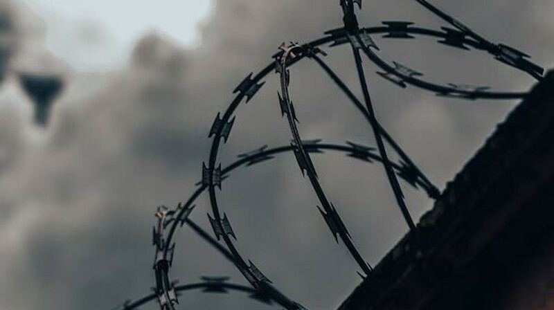 Түрмедегі сотталған адамды жантүршігерлік жағдайда өлтіріп кетті