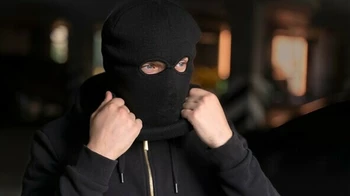 “Полиция ескертеді”: Алаяқтар ЖИ арқылы қазақша сөйлей бастады
