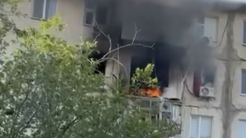 “Терезеден ұшып кеткен”: Ақтөбеде тұрғын үйде газ жарылып, бір адам қаза тапты