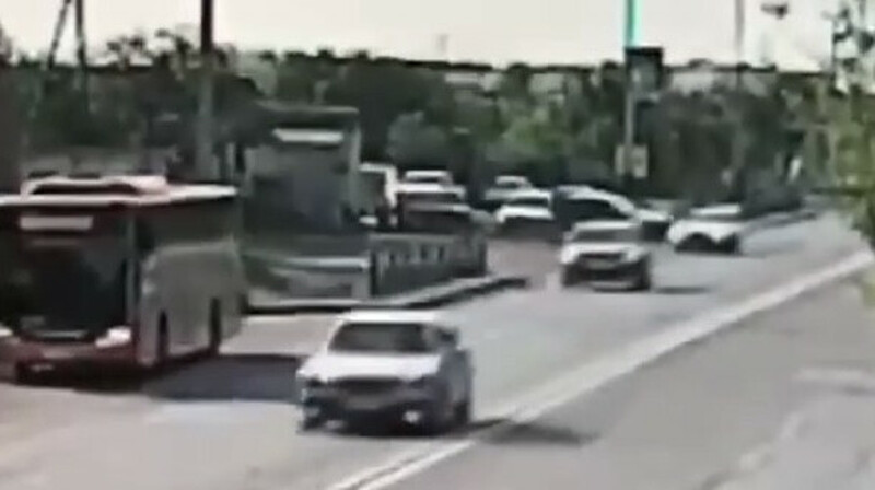 Сәтбаевта 13 жастағы қызды көлік қағып кетті