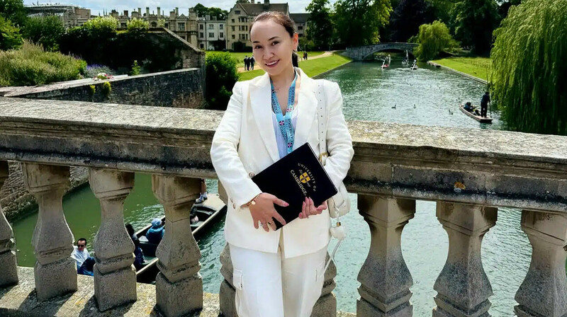 “Жоғары білімі жоқ”: Перизат Қайраттың отбасылық бизнесі өтірік болып шықты