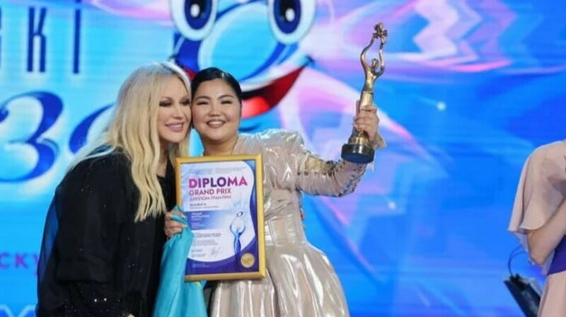 Қазақстандық әнші “Славян базарында” Гран-при жеңіп алды