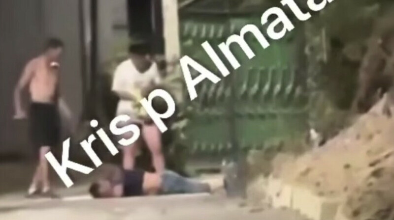 Алматыда ер адам сүйіктісінің өгей әкесін бауыздап өлтірді