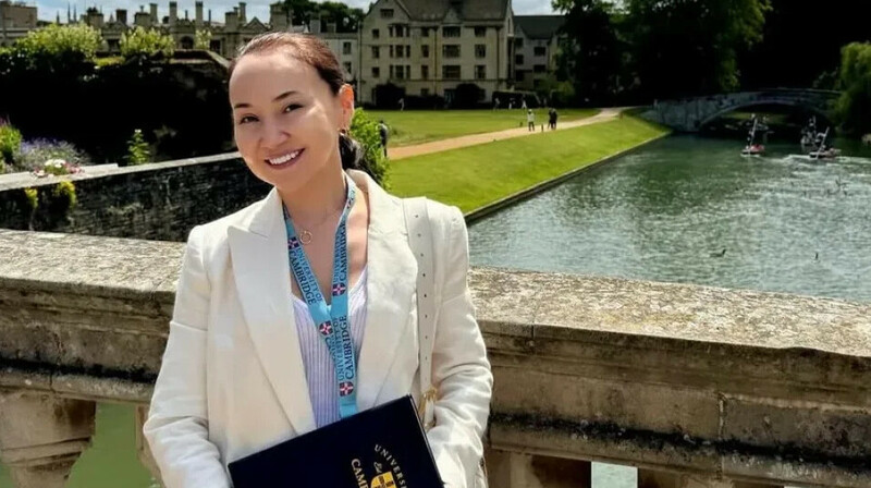 Перизат Қайрат пен анасының соттағы сөз сөйлеуі жабық режимде өтеді