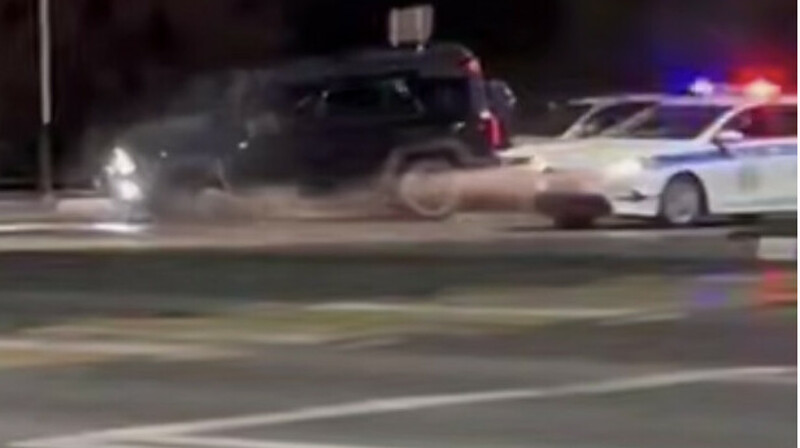 Қостанайда мас жүргізуші жол апатына ұшырап, оқиға орнынан қашпақ болды