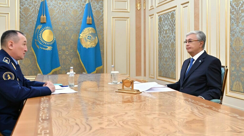 Президент қорғаныс министрін қабылдады
