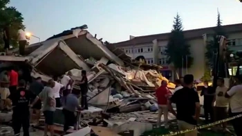 Түркияда 6 балдық жер сілкінісі болып, бір адам қаза тапты