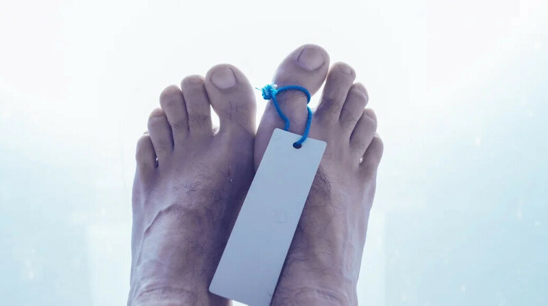 Атырауда ер адам әйелін балаларының көзінше өлтірген