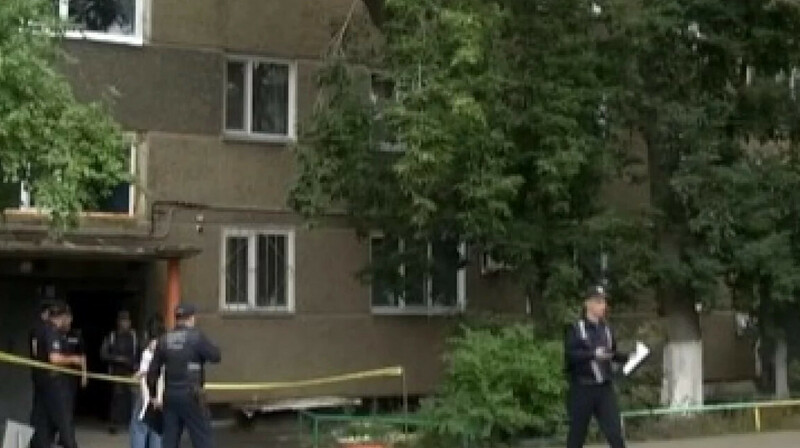 Павлодарда екі баласын терезеден лақтырып, кейін өзі де секіріп кеткен әйел ауруханадан шықты