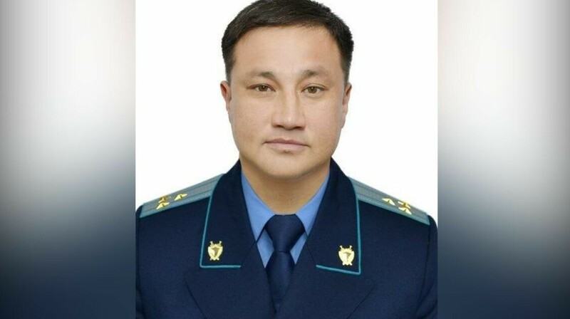 Ақтау қаласының прокуроры Алматы әуежайында ұсталды