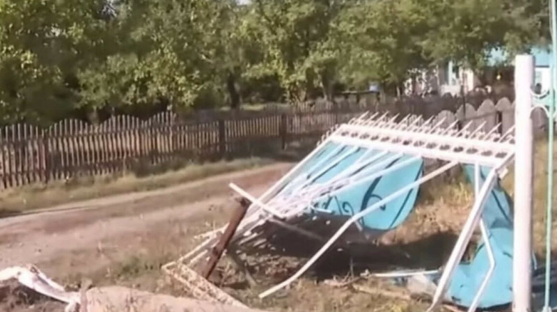 Абай облысында көлік апатынан зардап шеккен қыздың жансақтау бөлімінде жатқанына бір айға жуықтады