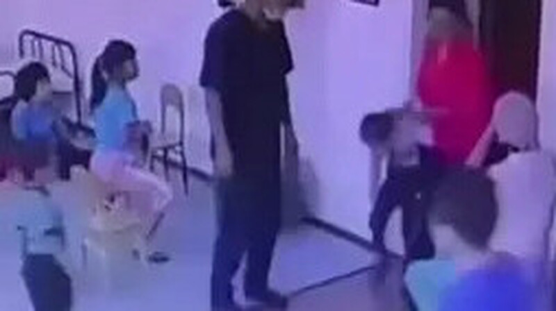 Атырау облысында тәрбиеші мүгедектігі бар баланы ұрған