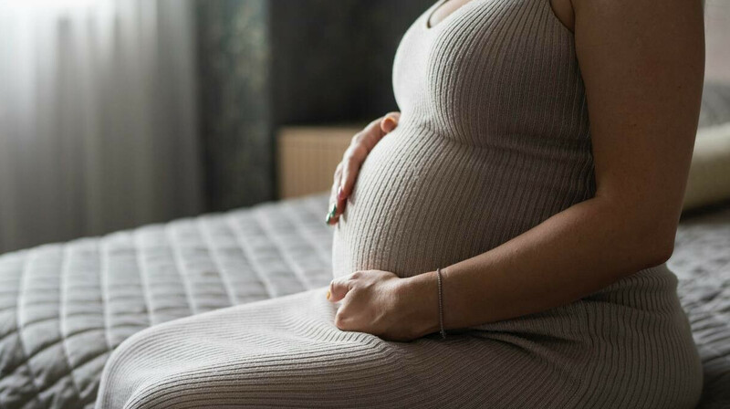 «Ақтөбе облысында 14 жастағы оқушы босанды»: Білім бөлімінің қызметкерлері жұмыстан кетті