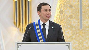 Тоқаев Головкинді І дәрежелі «Барыс» орденімен марапаттады