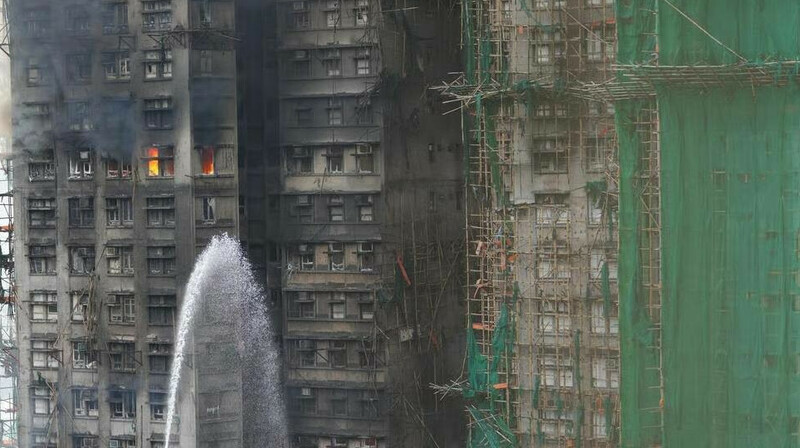 Алапат өрт 83 адамның өмірін қиды