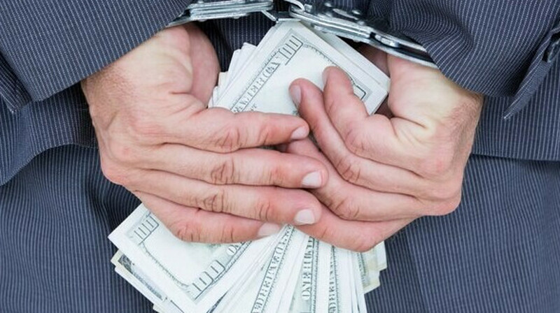 Астана тұрғыны ата-аналарды 152 млн теңгеге сан соқтырды