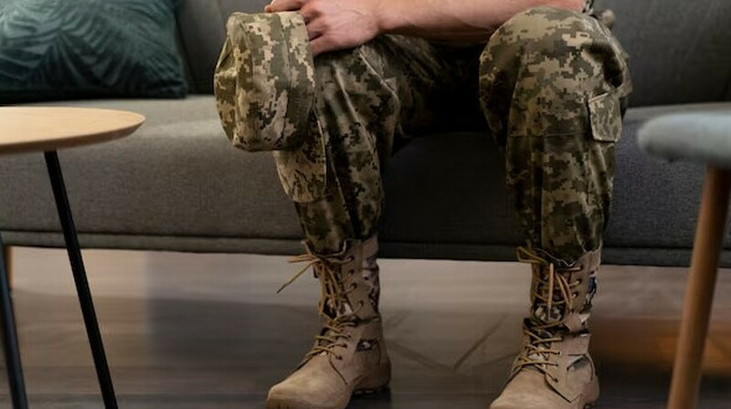 Алматыда 17 жастағы қызды академия курсанты ұрып кеткен