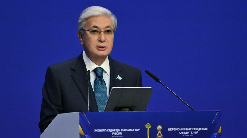 Тоқаев 2026-2028 жылдарға арналған бюджет туралы заңға қол қойды