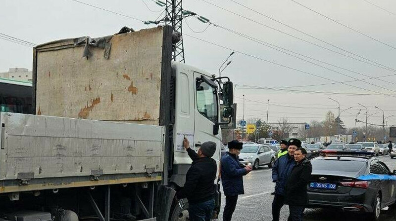 Алматыда жүк көлігінің жүргізушісі 85 жастағы әйелді қағып өлтірді