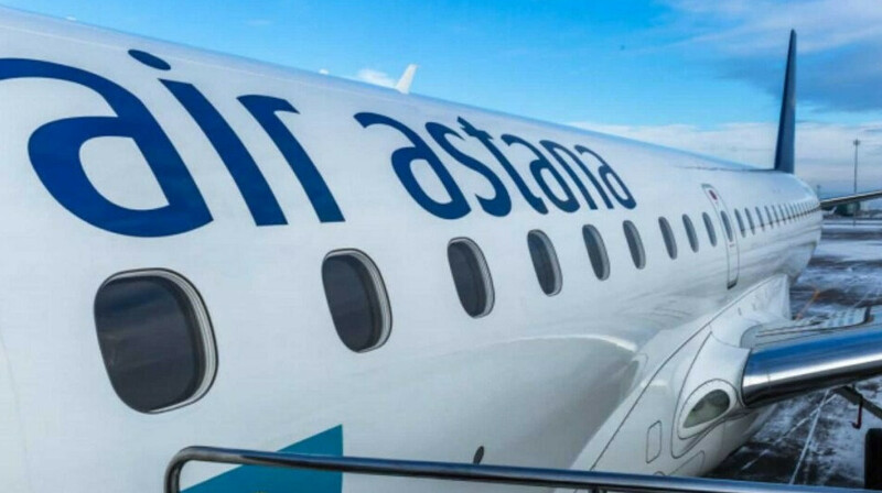 «Жағдайды түсіндірді»: Air Astana ұшағы апатты жағдайда қонды