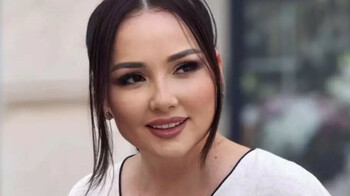 Жазира Байырбекова болашақ келінімен және құдаларымен танысты