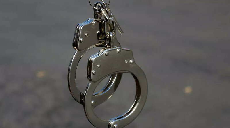 Әйел мен 6 жастағы қызды қазанмен ұрып өлтірген ер адам сотталды