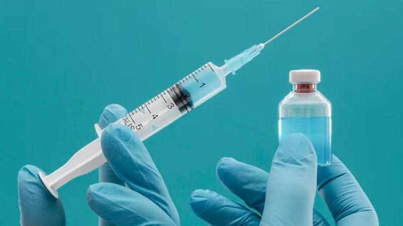 Ақтауда қолданылған шприцтерді көшеге тастаған адамға айыппұл салынды