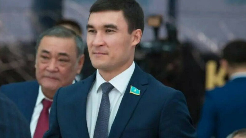 Серік Сәпиев орынбасарымен не себепті жанжалдасқаны туралы айтып берді