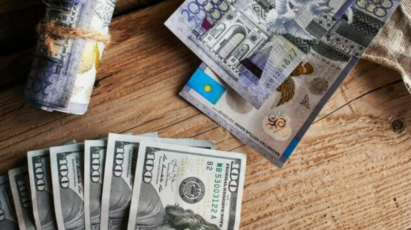 Алматыда автобуста 4,1 млн теңге ұрлаған адам ұсталды