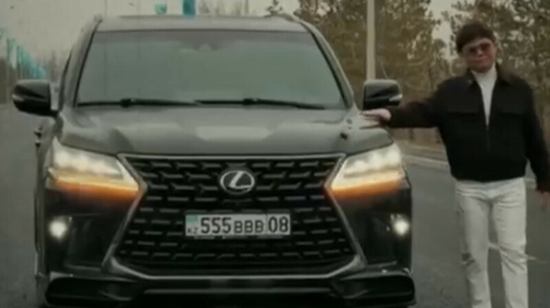 Жол ережесін бұзған Ернар Айдар жауапқа тартылды