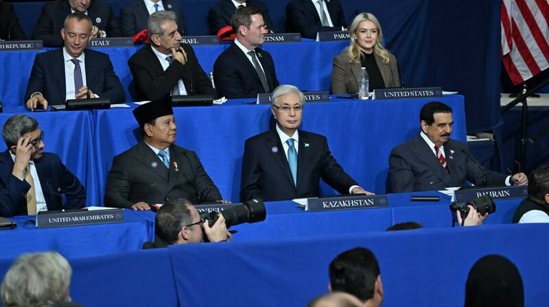 Тоқаев Трамп атындағы «бейбітшілік» марапатын құруды ұсынды