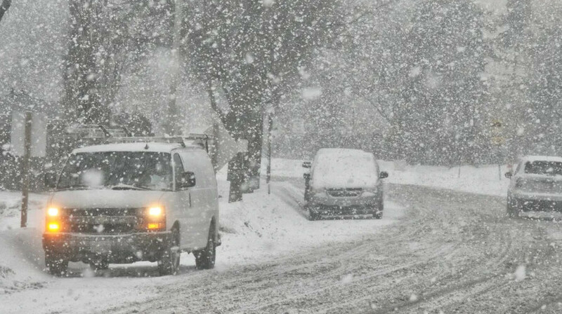 Жамбылда көктайғақ болып, республикалық жолдар жабылды