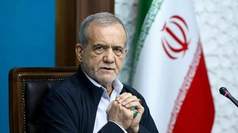 Иран президенті көрші елдерден кешірім сұрады