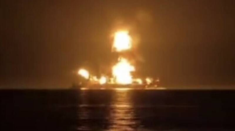 Иракта екі мұнай танкеріне шабуыл жасалып, бір адам мерт болды