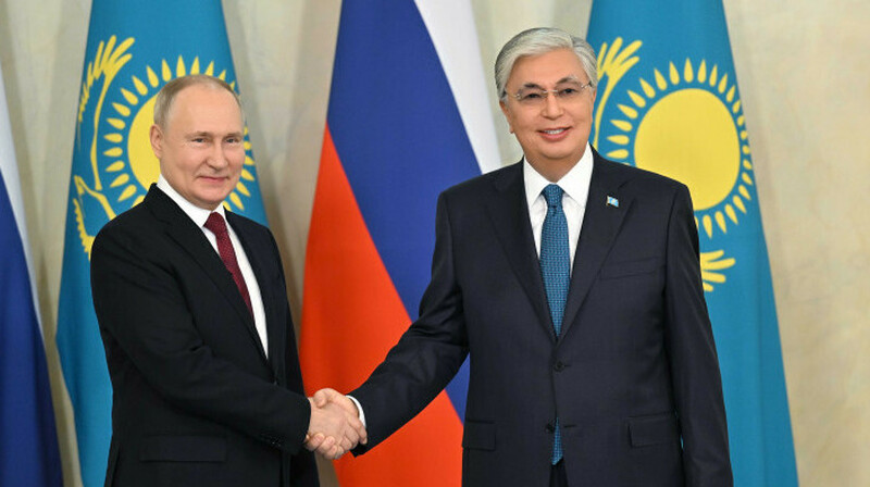 Путин Тоқаевты жаңа Конституцияның қабылдануымен құттықтады