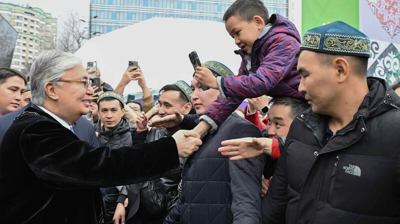 Тоқаев Қазақстан халқын Ораза айт мерекесімен құттықтады