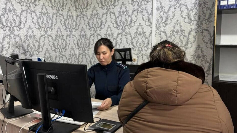 Қарағандыда алаяқ тұрғындардан 15 млн теңге алған