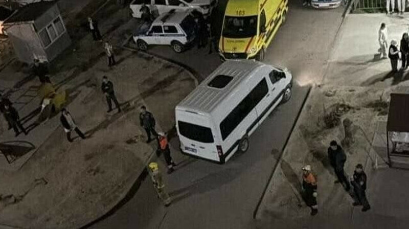 Ер адам  құтқарушылардың көзінше 5-қабаттан секіріп, көз жұмды