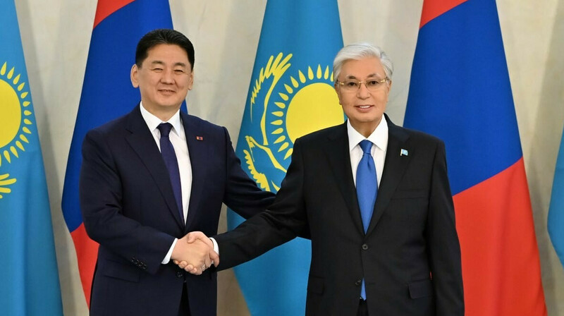 Қазақстан мен Моңғолия президенттері шағын құрамда келіссөз жүргізді