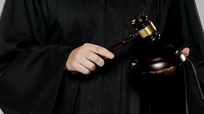 Жамбыл облысында әйел алаяққа алданғанын жасыру үшін үйіне ұры түскенін айтқан